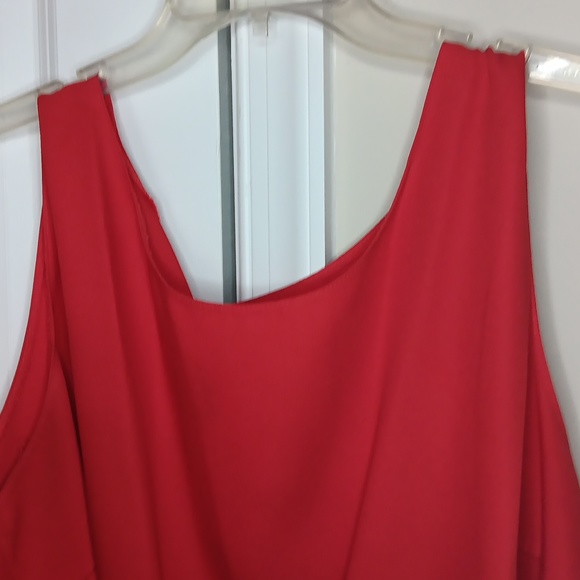 RED 4 piece ensemble - Picture 7 of 9